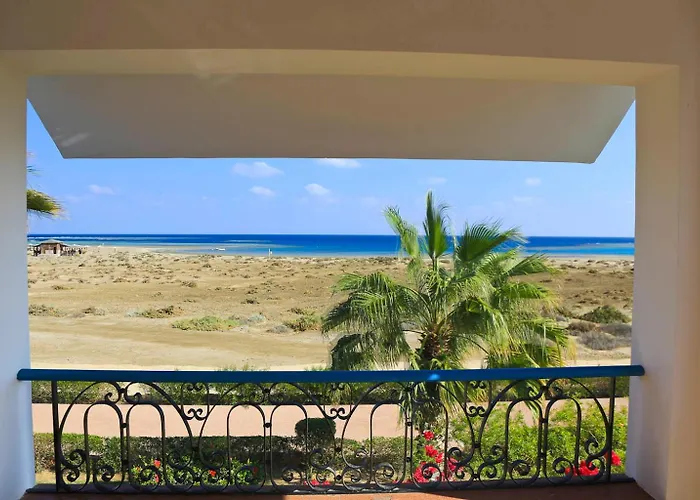 Lahami Bay