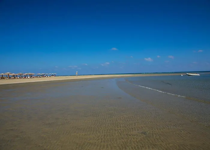 Lahami Bay 4*